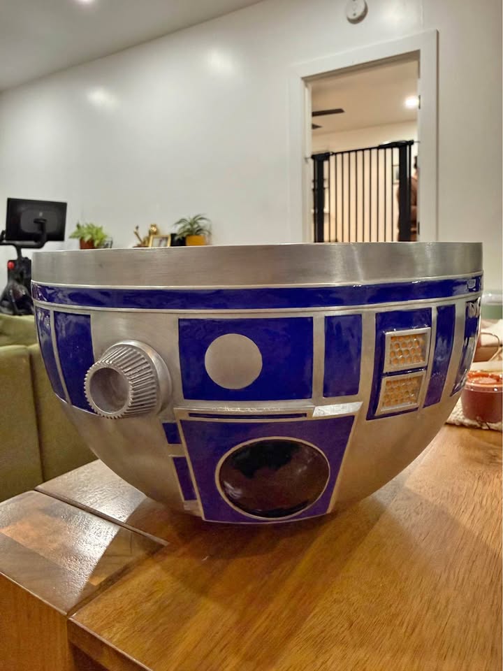 R2D2 Bowl