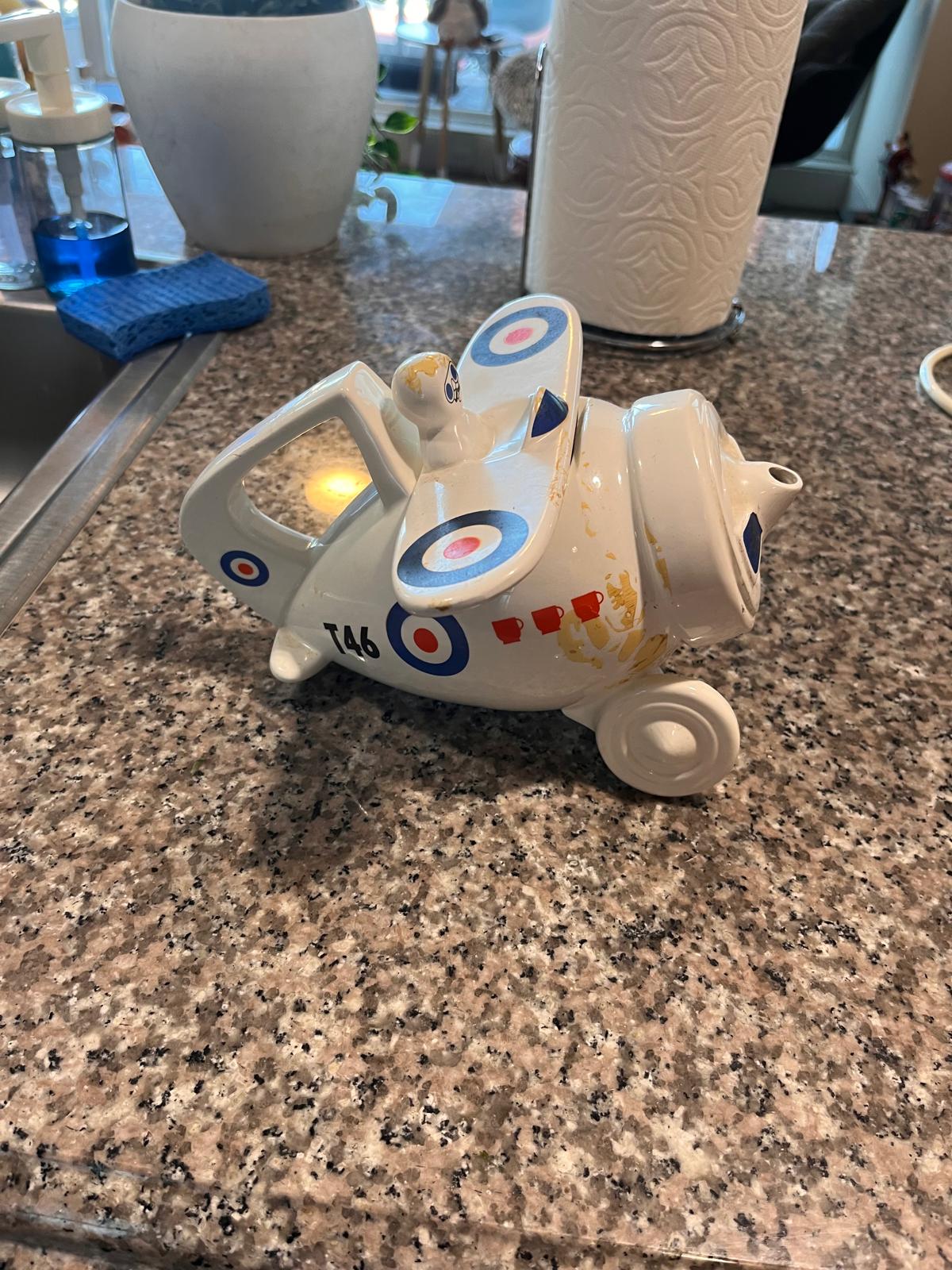 Vintage Airplane Suger Holder